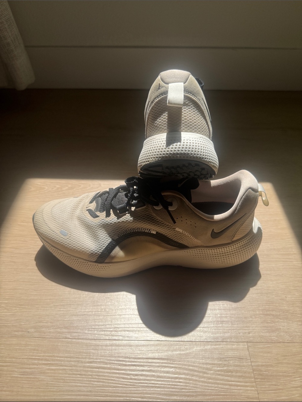 nike womens react escape run 2 size 12
